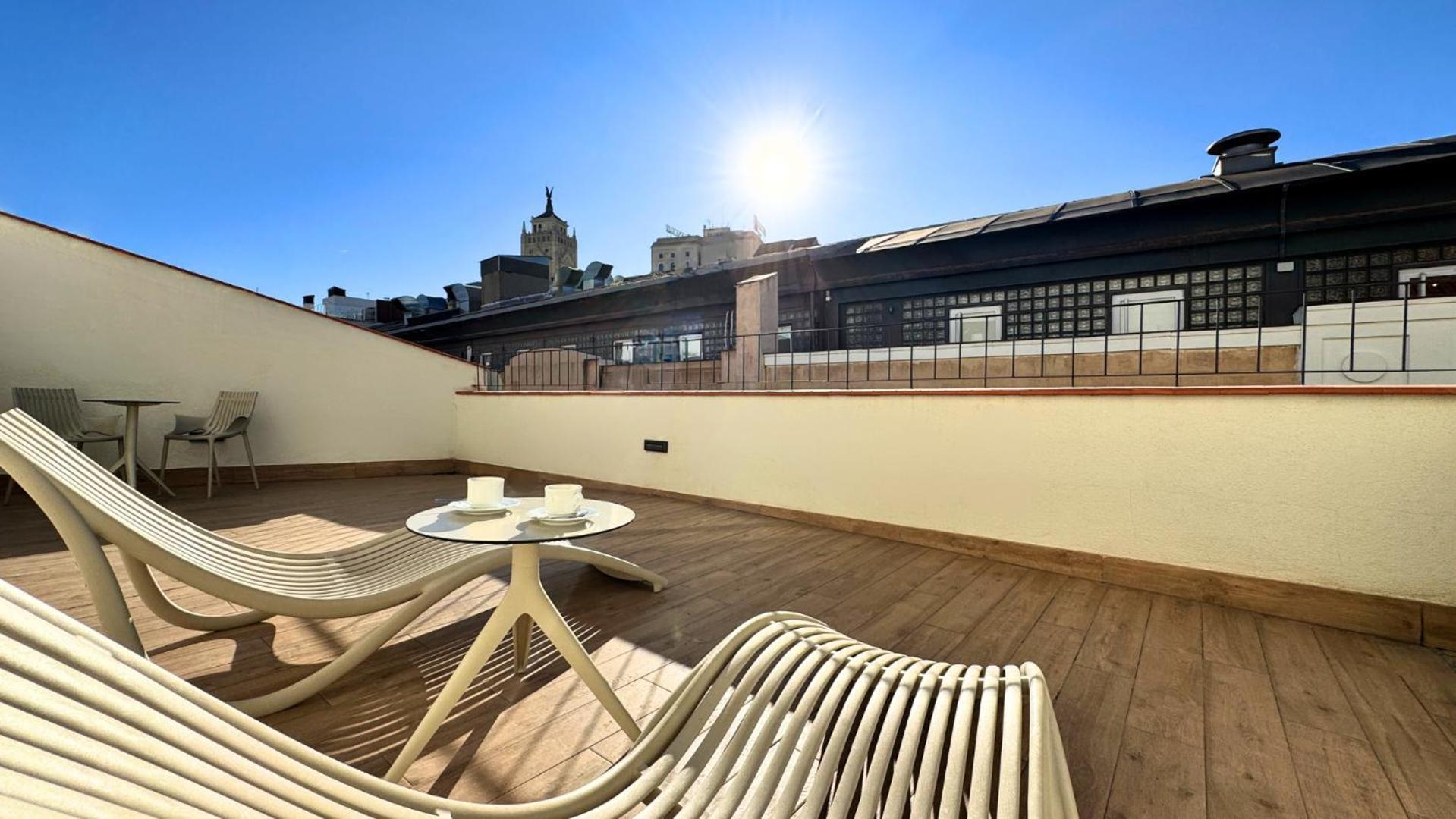 Apartamentos Centro Jardines Madrid Exterior foto